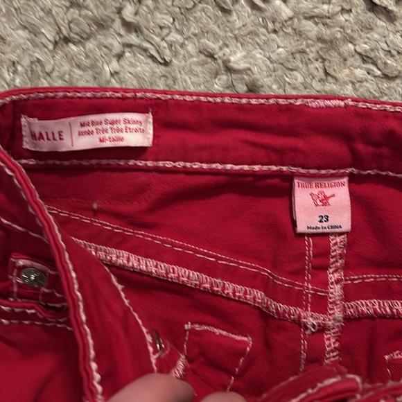True Religion HALLE MID RISE SUPER SKINNY JEAN in RED LENOX AVE WASH - Picture 7 of 10
